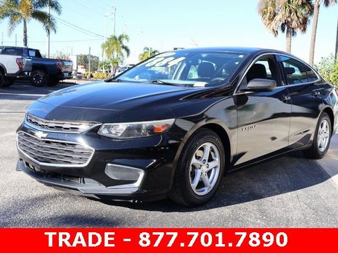 Used 2017 Chevrolet Malibu LS image 4