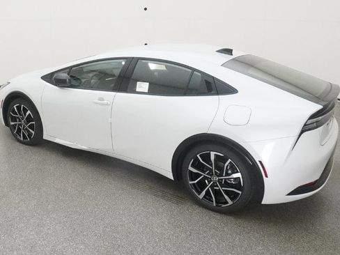 New 2026 Toyota Prius Plug-In Hybrid image 7