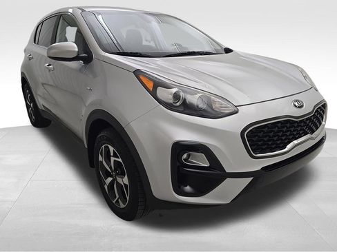 Used 2020 Kia Sportage LX AWD/4WD image 2