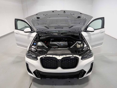 Used 2023 BMW X4 xDrive30i w/ M Sport Package image 12