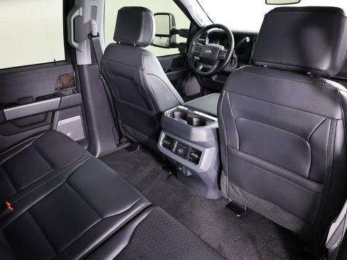 Used 2026 Ford F350 Lariat AWD/4WD image 42