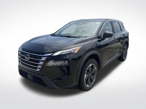 Used 2025 Nissan Rogue SV FWD image 2