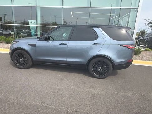 Used 2019 Land Rover Discovery HSE AWD/4WD image 3