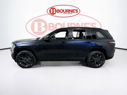 Used 2024 Jeep Grand Cherokee Limited 4xe AWD/4WD image 9