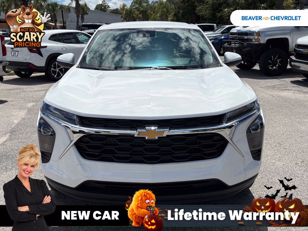 New 2026 Chevrolet Trax LS w/ LS Convenience Package FWD image 3