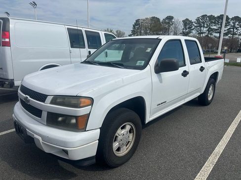 Used 2004 Chevrolet Colorado LS image 2