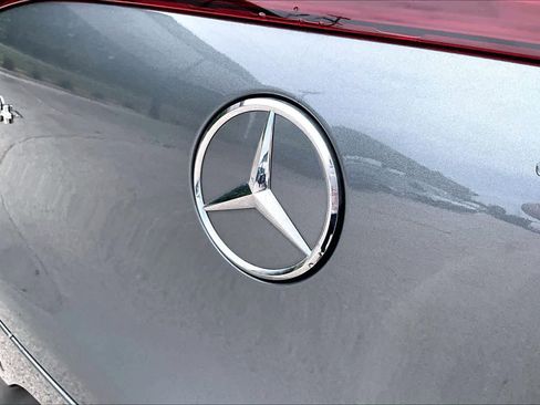 Used 2023 Mercedes-Benz EQE 350+ SUV image 9