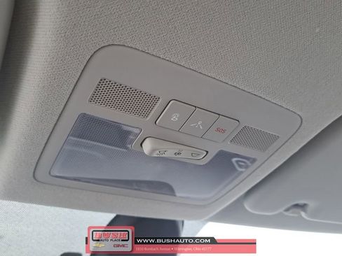 Used 2022 Hyundai Venue Limited image 30