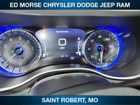 New 2026 Chrysler Pacifica Select FWD image 13