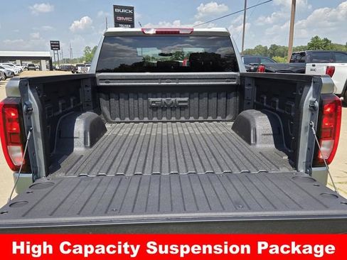 New 2026 GMC Sierra 1500 Elevation image 10