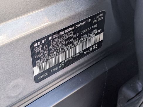 Used 2024 Mitsubishi Outlander SE AWD/4WD image 44