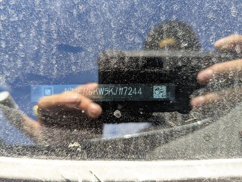 Used 2019 Chevrolet Traverse LT image 10