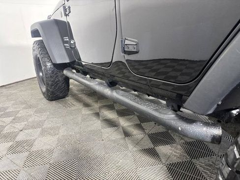 Used 2017 Jeep Wrangler Unlimited Sport w/ Quick Order Package 24S AWD/4WD image 9