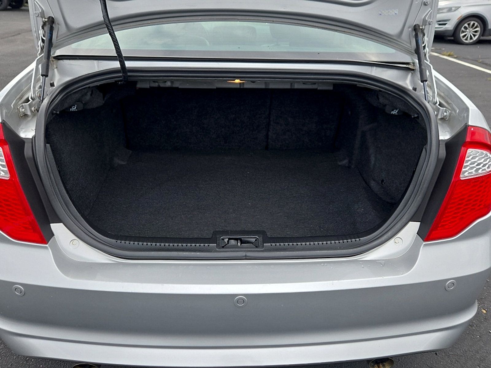 Used 2010 Ford Fusion Sport FWD image 23