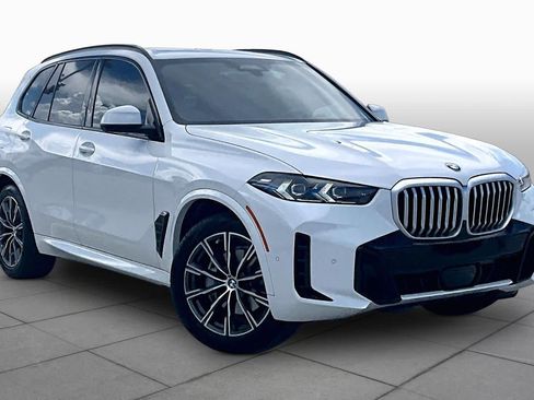 Used 2024 BMW X5 xDrive40i RWD image 2