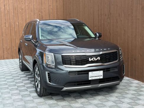 Used 2022 Kia Telluride S AWD/4WD image 14