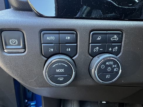 Used 2022 Chevrolet Silverado 1500 LTZ image 15