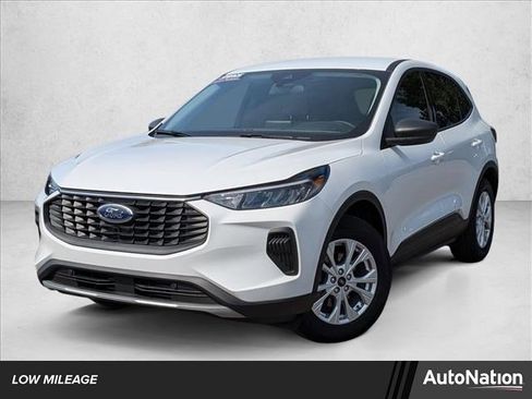Used 2025 Ford Escape Active FWD image 1