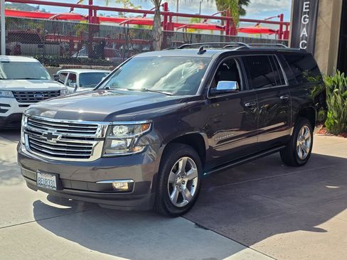 Used 2017 Chevrolet Suburban Premier w/ Max Trailering Package image 7