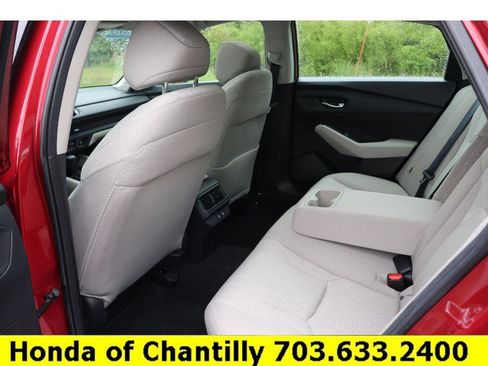 Used 2025 Honda Accord SE image 27
