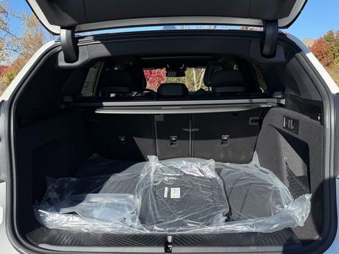 Used 2026 BMW X3 xDrive30 w/ M Sport Package AWD/4WD image 27