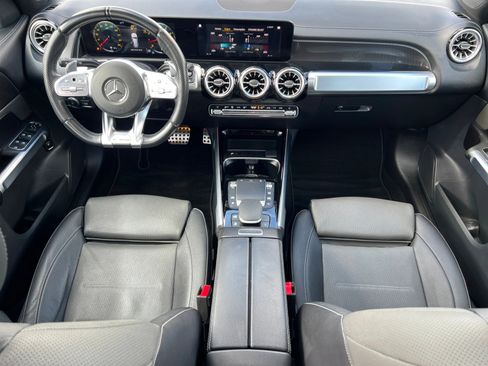 Used 2022 Mercedes-Benz GLB 35 AMG 4MATIC image 20