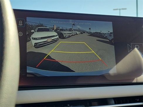 New 2026 Hyundai Tucson Blue SE image 11