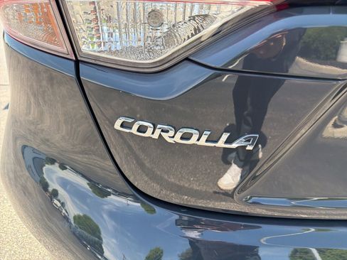 Used 2023 Toyota Corolla LE FWD image 33