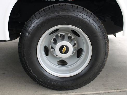 Used 2023 Chevrolet Silverado 3500 W/T w/ WT Fleet Convenience Package image 12