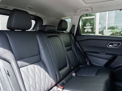 New 2026 Nissan Rogue Platinum AWD/4WD image 26