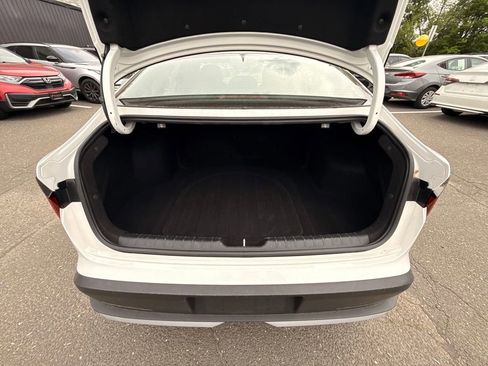 Used 2025 Kia K4 FWD image 13