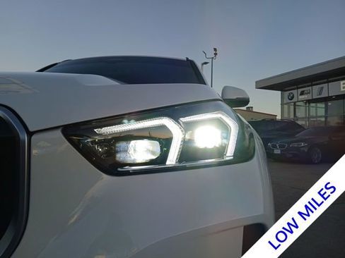 Certified 2025 BMW X1 xDrive28i w/ M Sport Package image 4