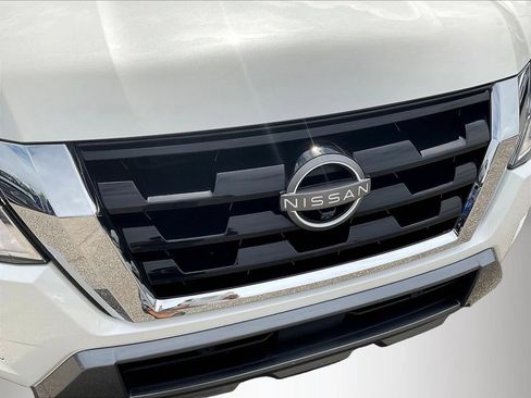 Used 2023 Nissan Armada Platinum w/ Cargo Package RWD image 35