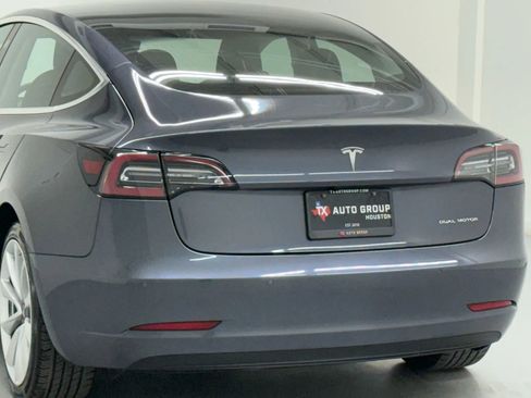 Used 2018 Tesla Model 3 Long Range image 10