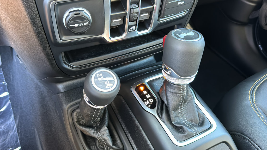 New 2027 Jeep Wrangler Unlimited Sahara AWD/4WD image 25