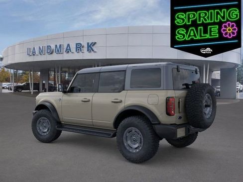 New 2025 Ford Bronco Outer Banks w/ Sasquatch Package image 5
