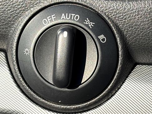 Used 2019 Nissan Titan PRO-4X image 10