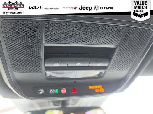 Used 2024 Chevrolet Blazer EV LT AWD/4WD image 21