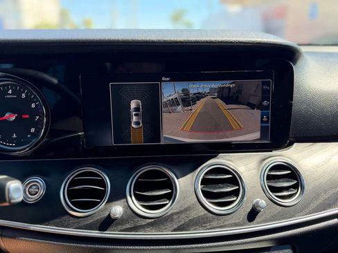 Used 2017 Mercedes-Benz E 300 E 300 4MATIC Sedan 4D w/ Premium 1 Package image 51