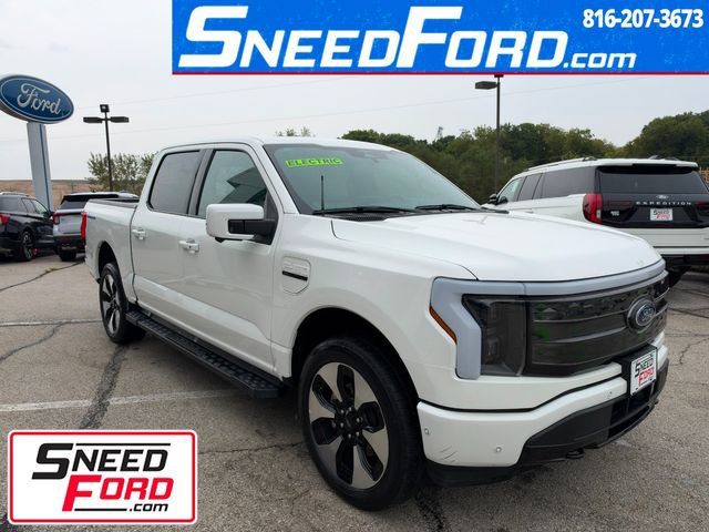 Used 2023 Ford F150 Lightning Platinum AWD/4WD image 1