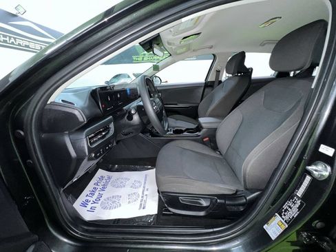 Used 2025 Kia K4 FWD image 4