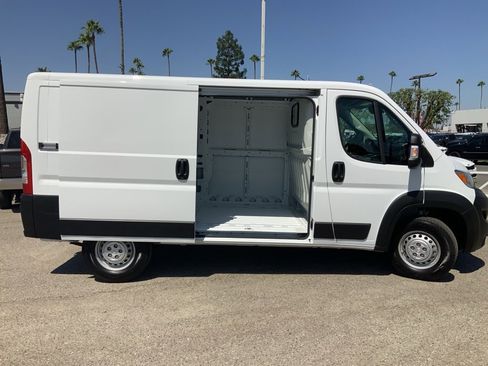 New 2025 RAM ProMaster 1500 w/ Convenience Group image 5