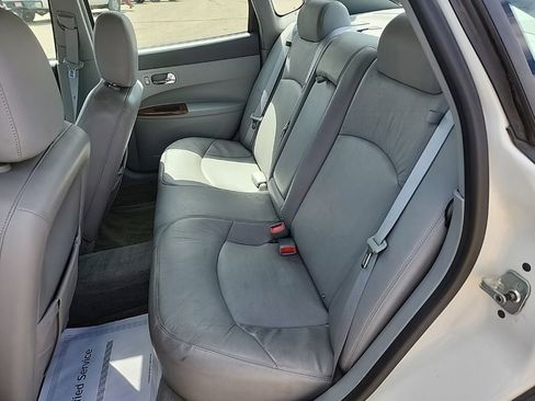 Used 2006 Buick LaCrosse CXS FWD image 30