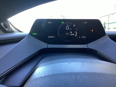 Used 2024 Toyota Prius Limited w/ Limited Premium Package AWD/4WD image 13