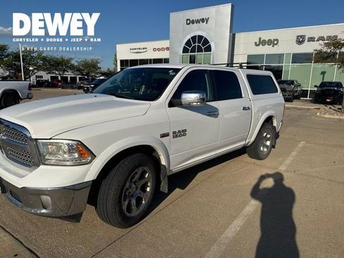 Used 2017 RAM 1500 Laramie AWD/4WD image 1