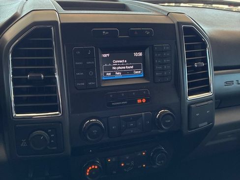 Used 2017 Ford F250 XLT w/ XLT Value Package AWD/4WD image 8