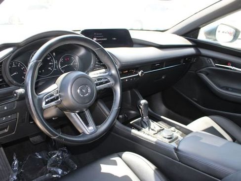 Used 2022 MAZDA MAZDA3 s FWD image 12