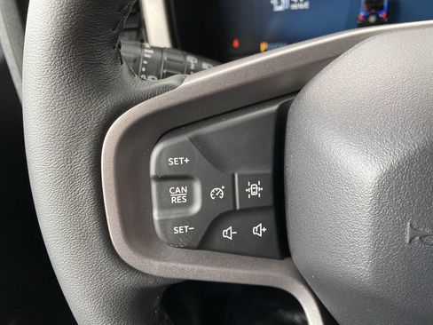 New 2025 Ford Bronco Outer Banks w/ Sasquatch Package AWD/4WD image 35