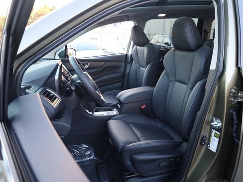 New 2026 Subaru Ascent Limited AWD/4WD image 10