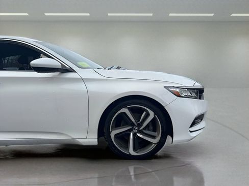 Used 2019 Honda Accord Sport image 25